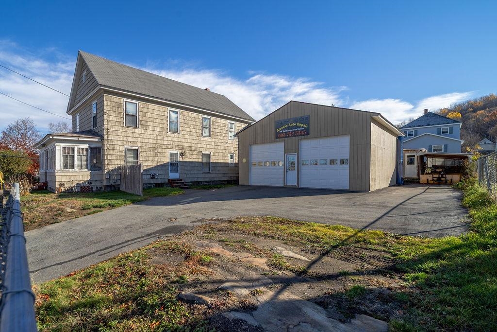 534 Champlain Street - Photo 4