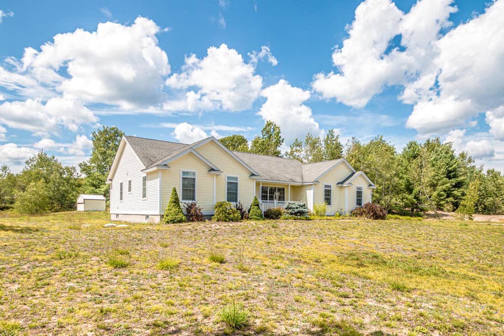 Photo of 92 Village Valley Drive, Wakefield, NH 03830 (MLS # 5105980)