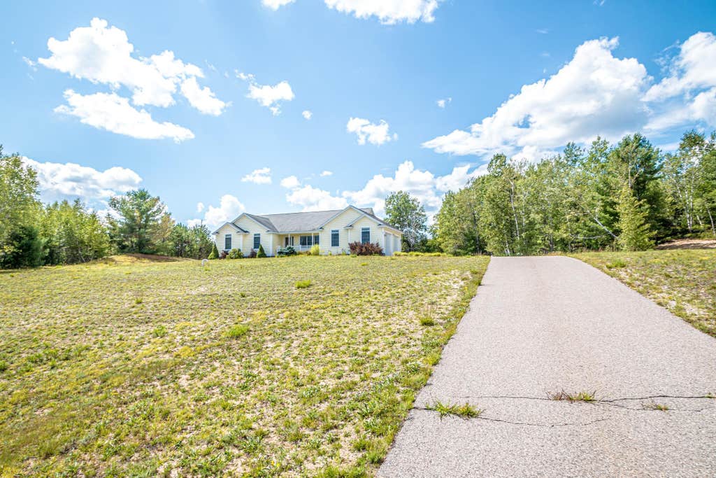 Photo of 92 Village Valley Drive, Wakefield, NH 03830 (MLS # 5105980)