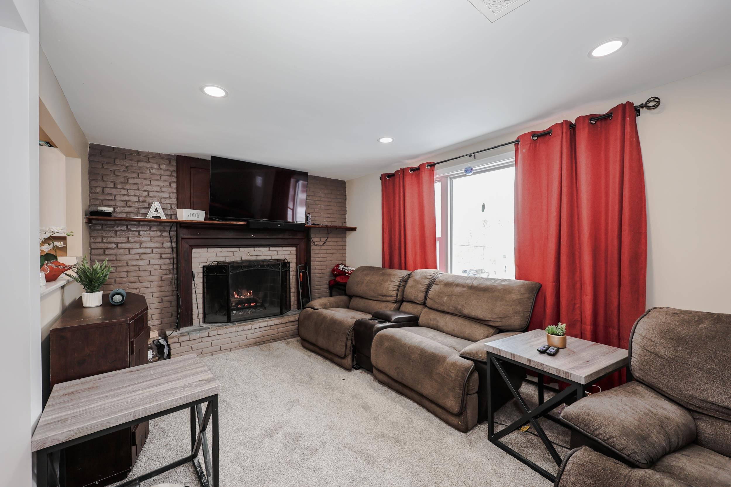 128 N Shore Road