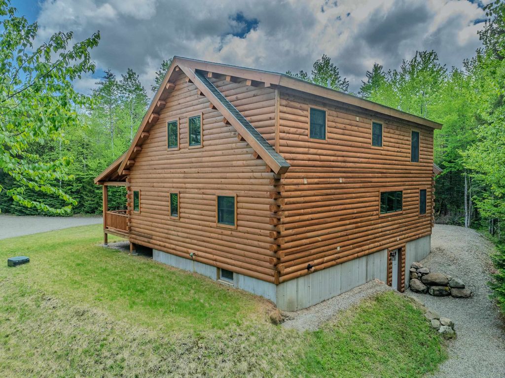 Photo of 92 Joyce Drive, Carroll, NH 03595 (MLS # 5092327)