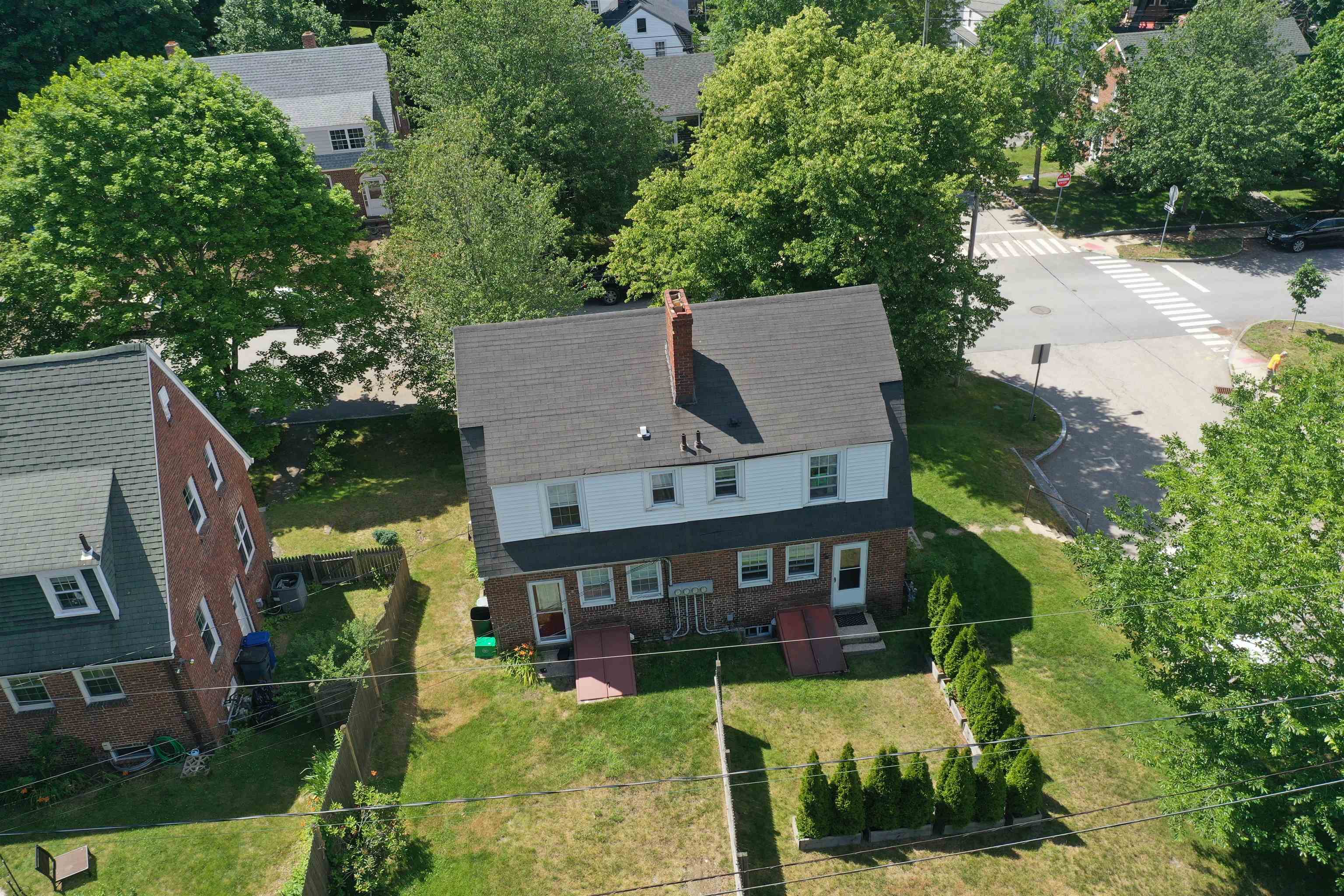 648 Kearsarge Way