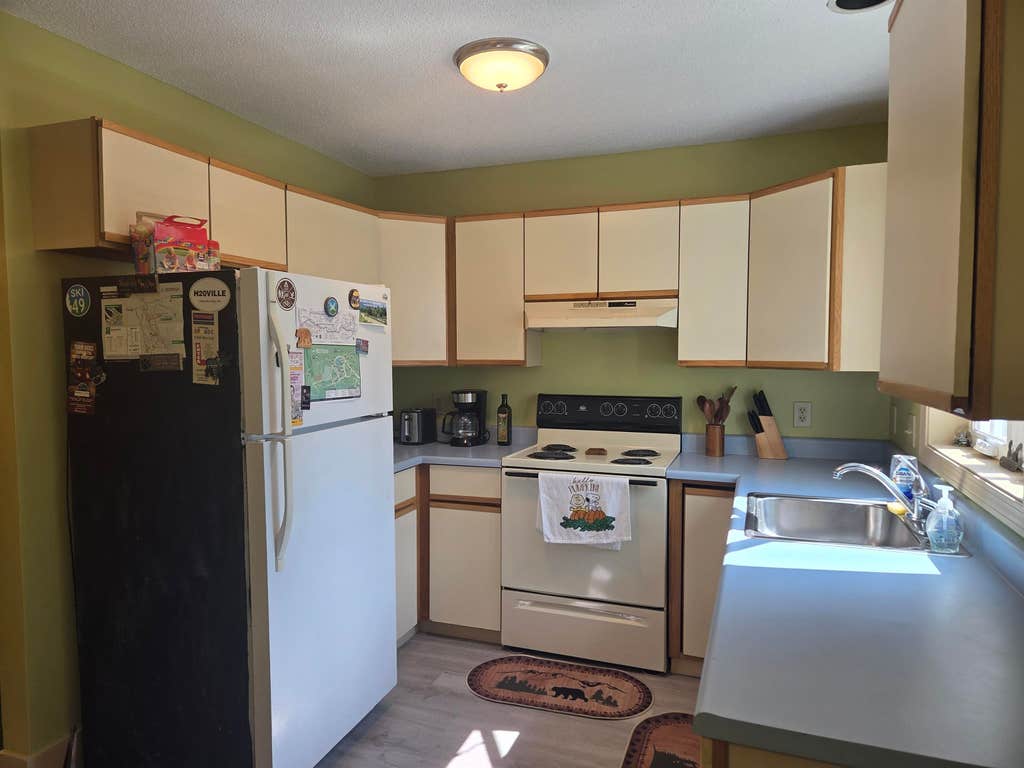 Photo of 106 Mountain River East Road #28, Thornton, NH 03285 (MLS # 5103307)