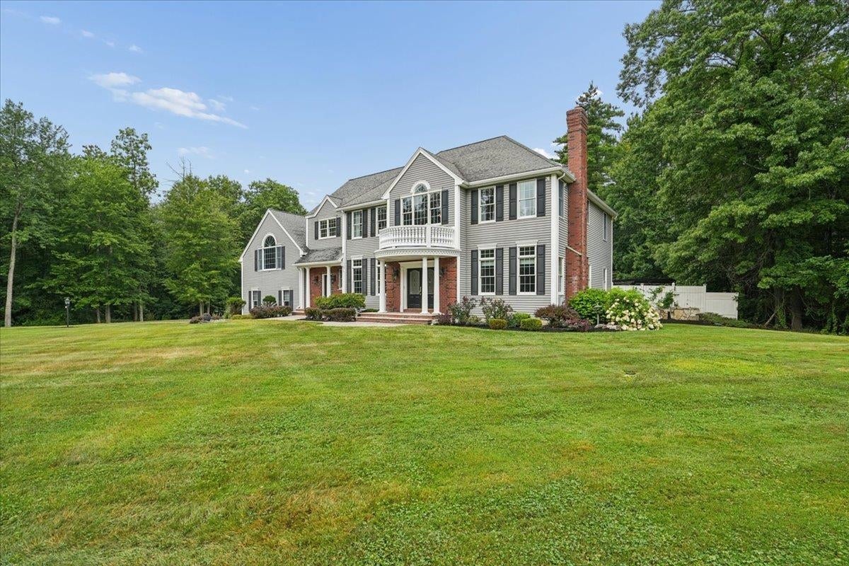 19 Ballard Lane