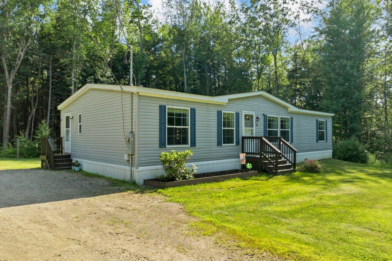 954 Ten Rod Road