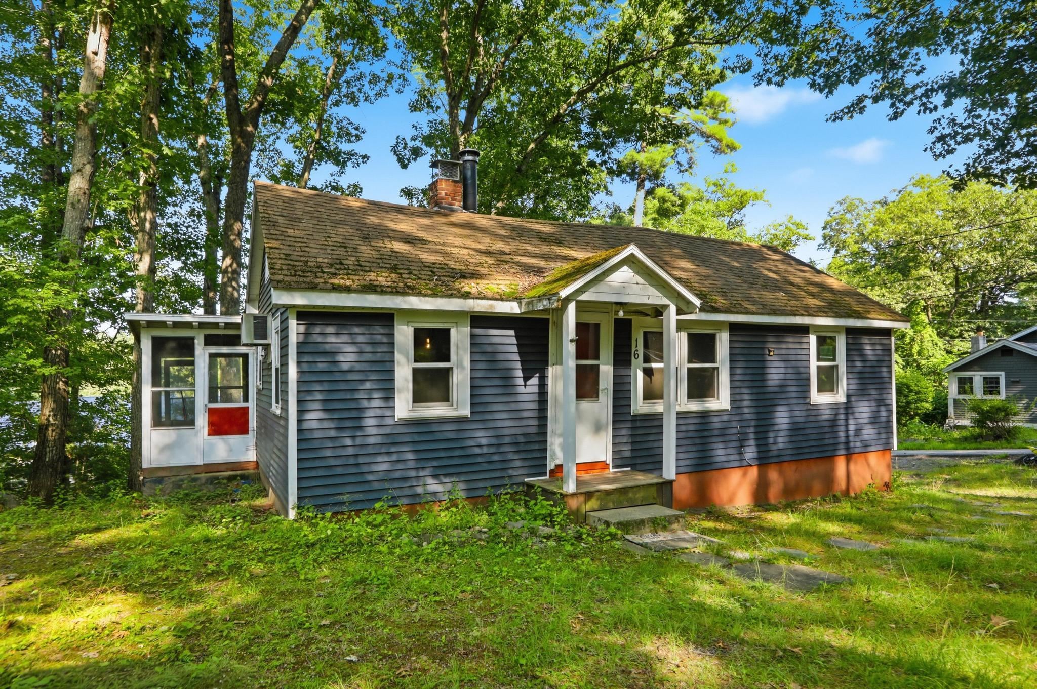 16 Hillside Avenue