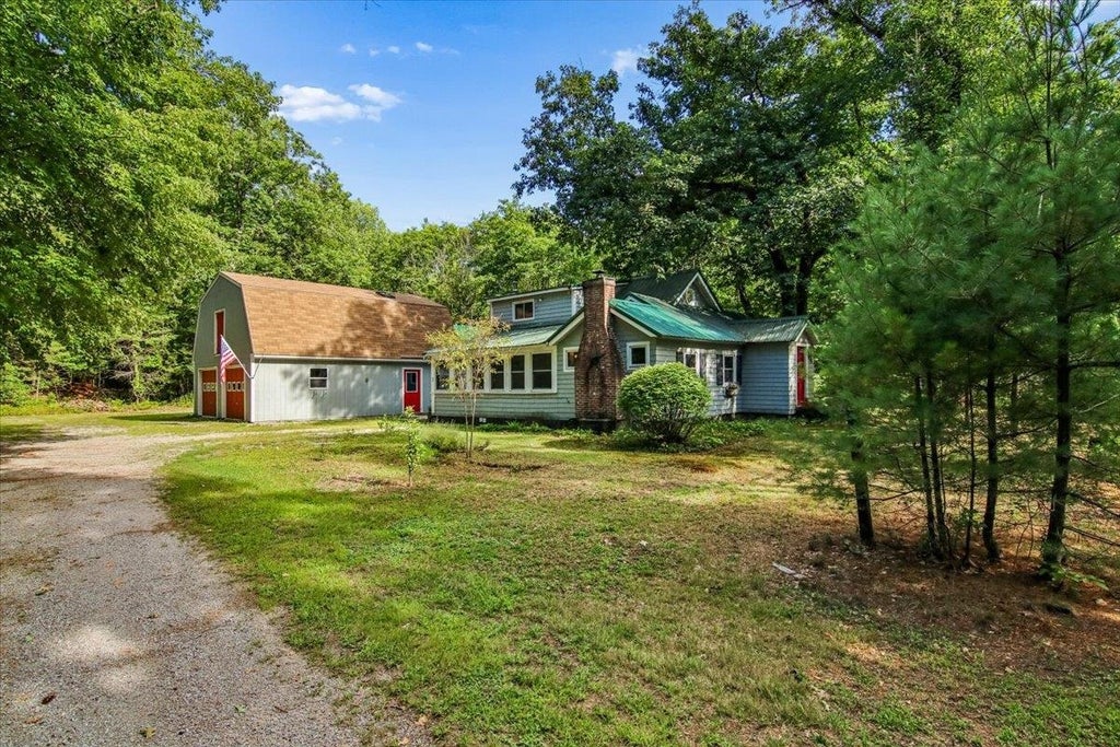 Photo of 94 NH Route 127, Warner, NH 03278 (MLS # 5106824)