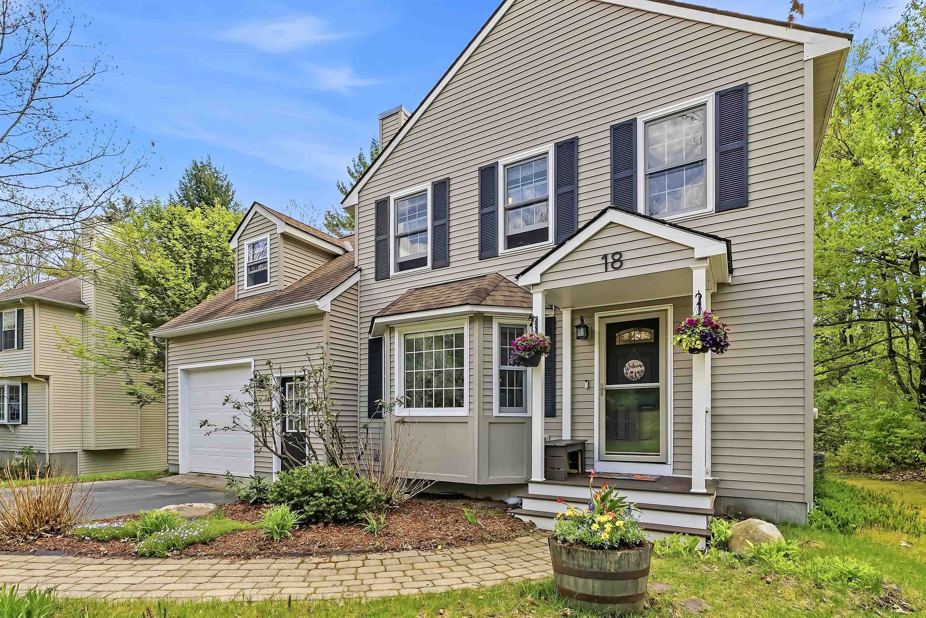 18 Meetinghouse Road