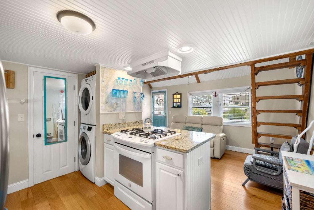 Photo of 470 Winnacunnet Road #8, Hampton, NH 03842 (MLS # 5108946)