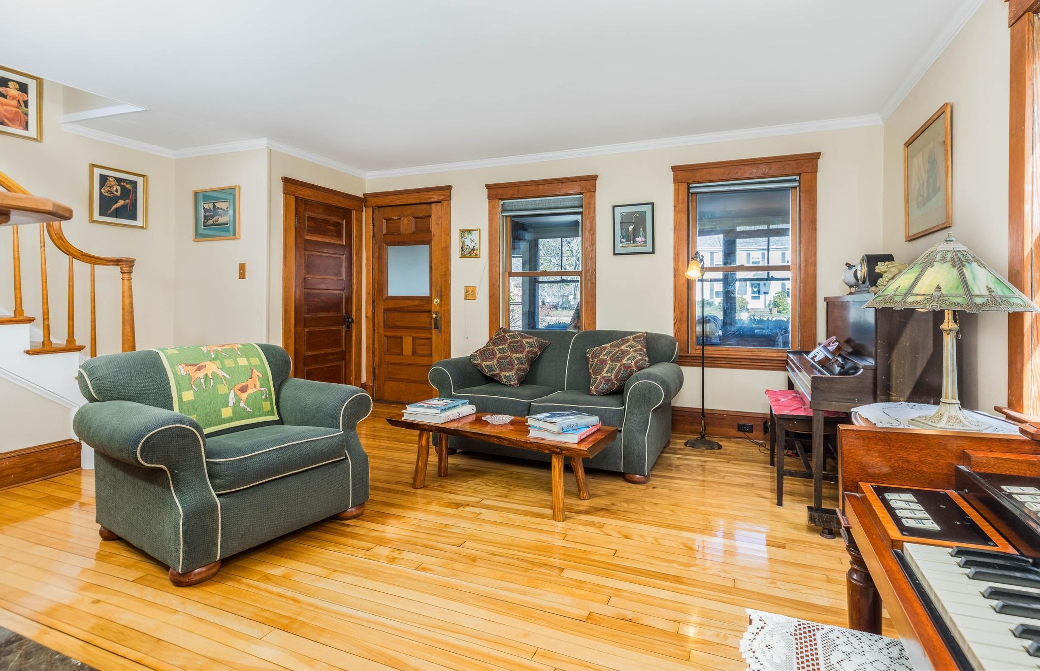536 Middle Road