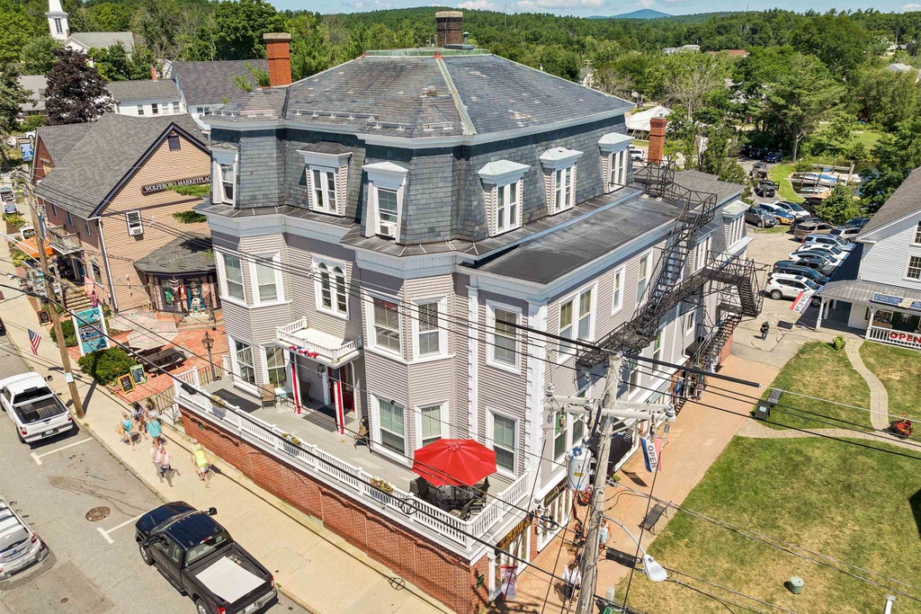 Photo of 25 N Main Street #2, Wolfeboro, NH 03894 (MLS # 5110387)
