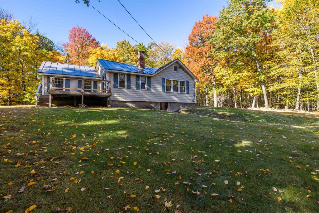 Photo of 42 Lake View Drive, Concord, NH 03303 (MLS # 5114801)