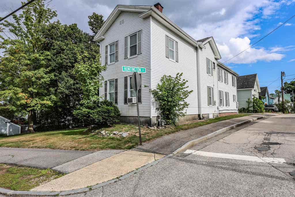 Photo of 75 Centre Street, Concord, NH 03301 (MLS # 5103340)