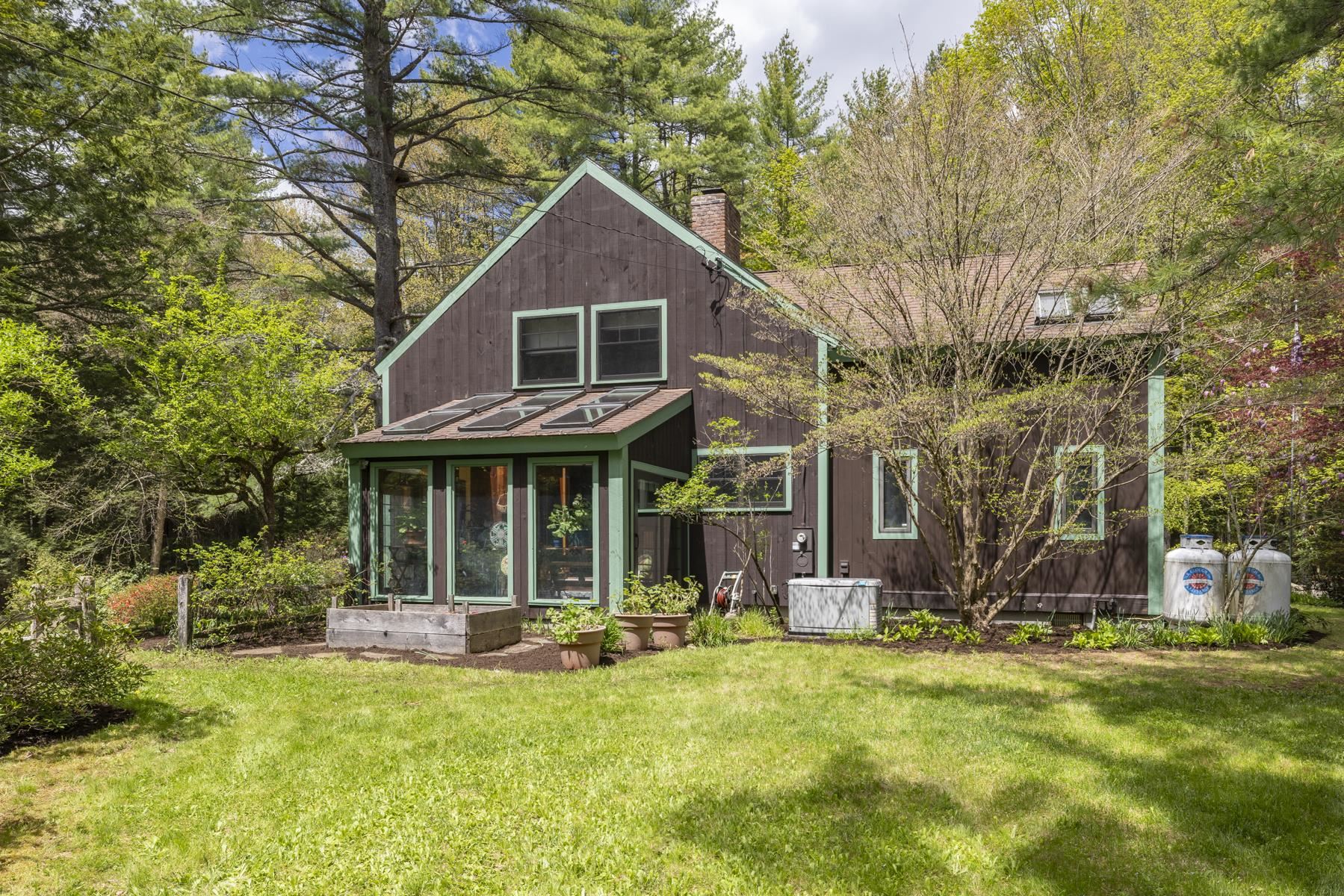 1526 South Road