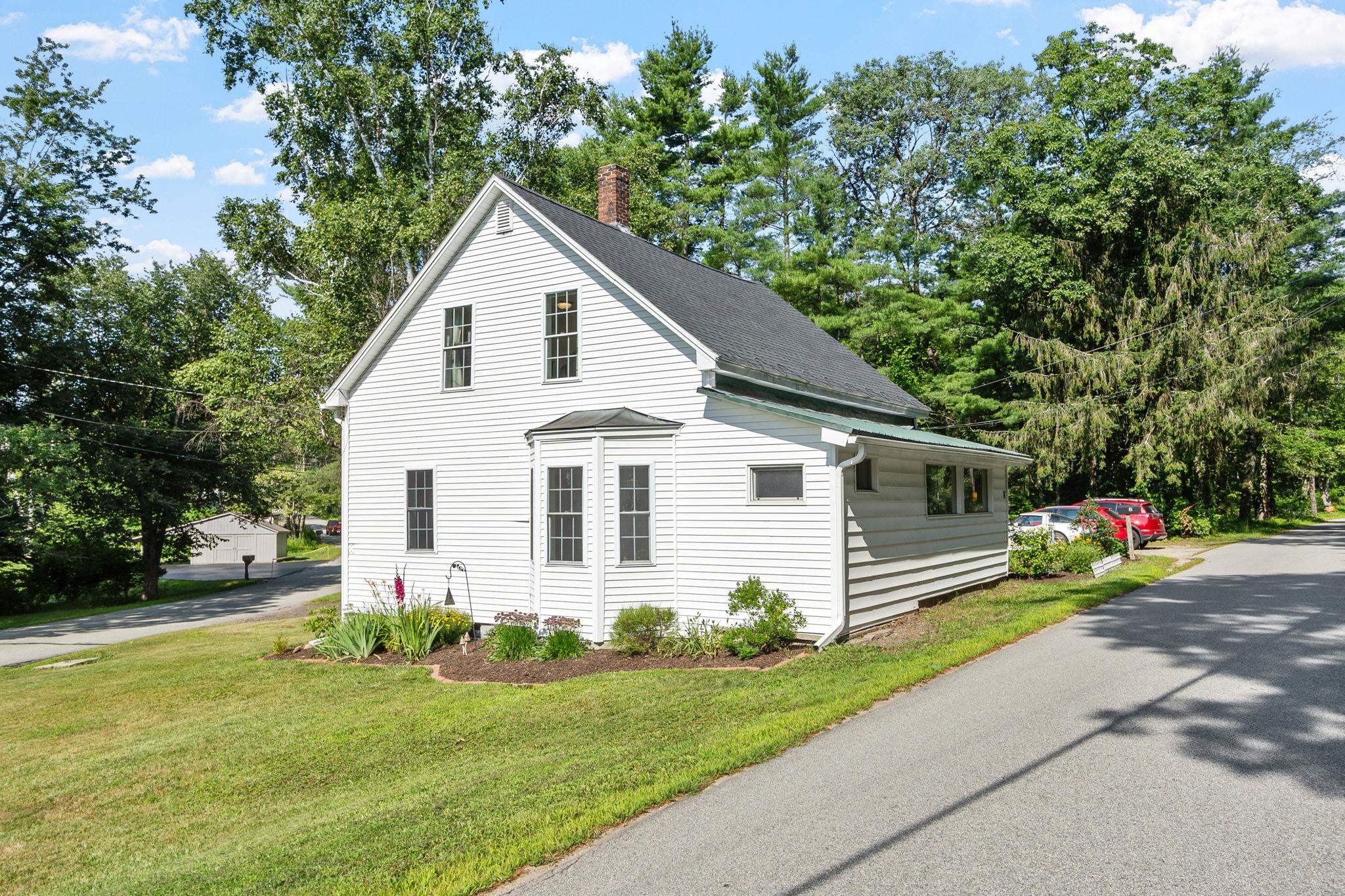 2 W Hill Road