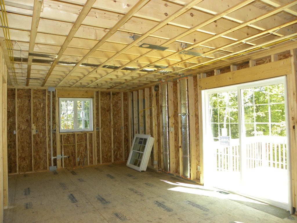 Photo of 325 Karatzas Avenue #Lot 15, Manchester, NH 03104 (MLS # 5113013)