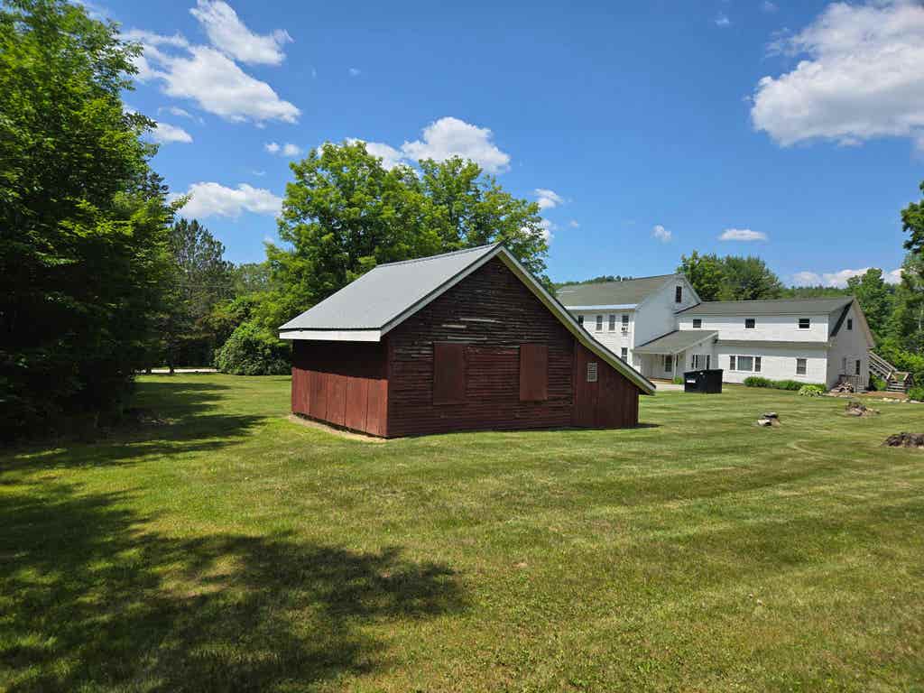Photo of 1092 NH RT 175 #Apt 4, Campton, NH 03223 (MLS # 5094871)