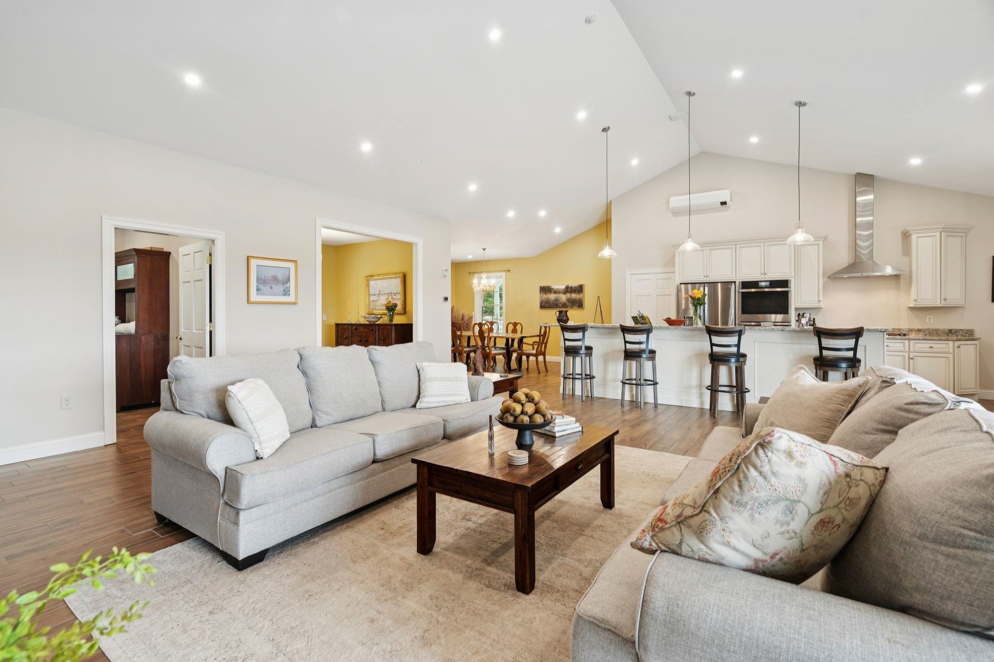 231 Smith Hill Road