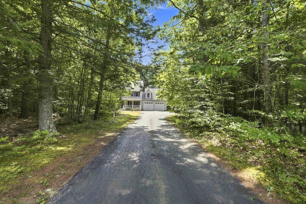 Photo of 33 Daria Drive, Rindge, NH 03461 (MLS # 5107265)