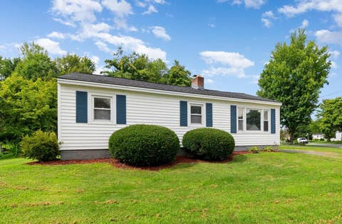Photo of 27 Sherry Road, South Burlington, VT 05403 (MLS # 5106516)