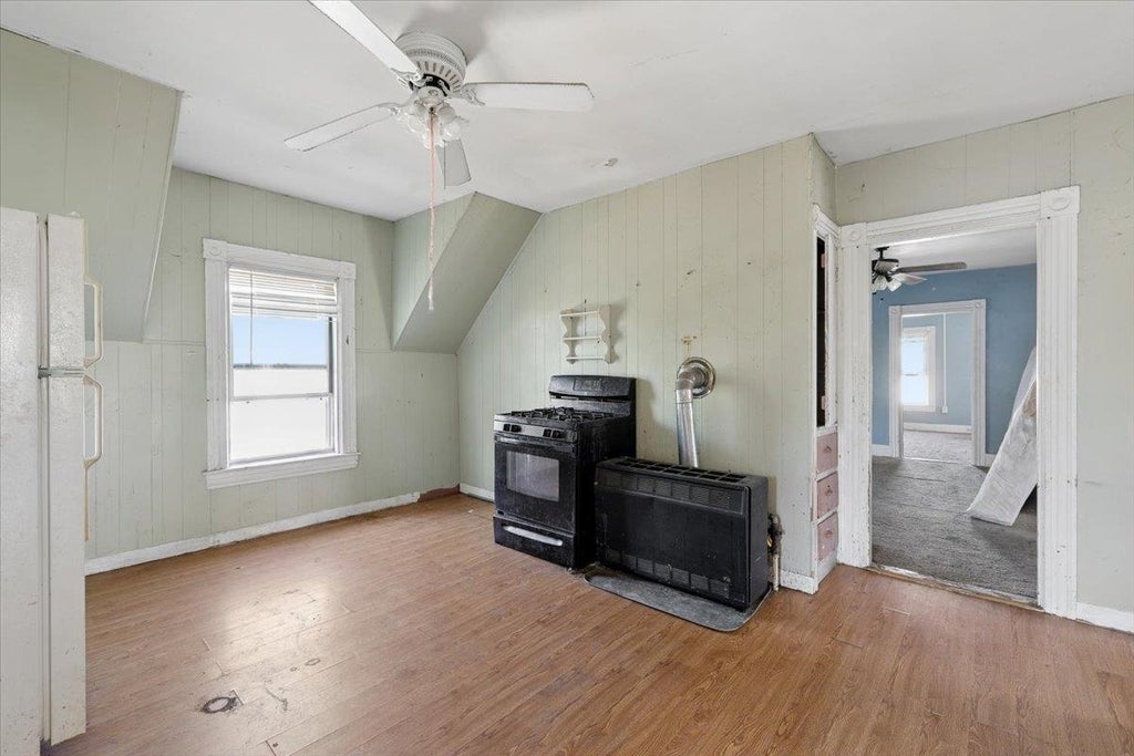 Photo of 223 Green Street, Manchester, NH 03103 (MLS # 5113546)