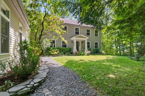 Photo of 21 Hummingbird Hill, Grantham, NH 03753 (MLS # 5099829)