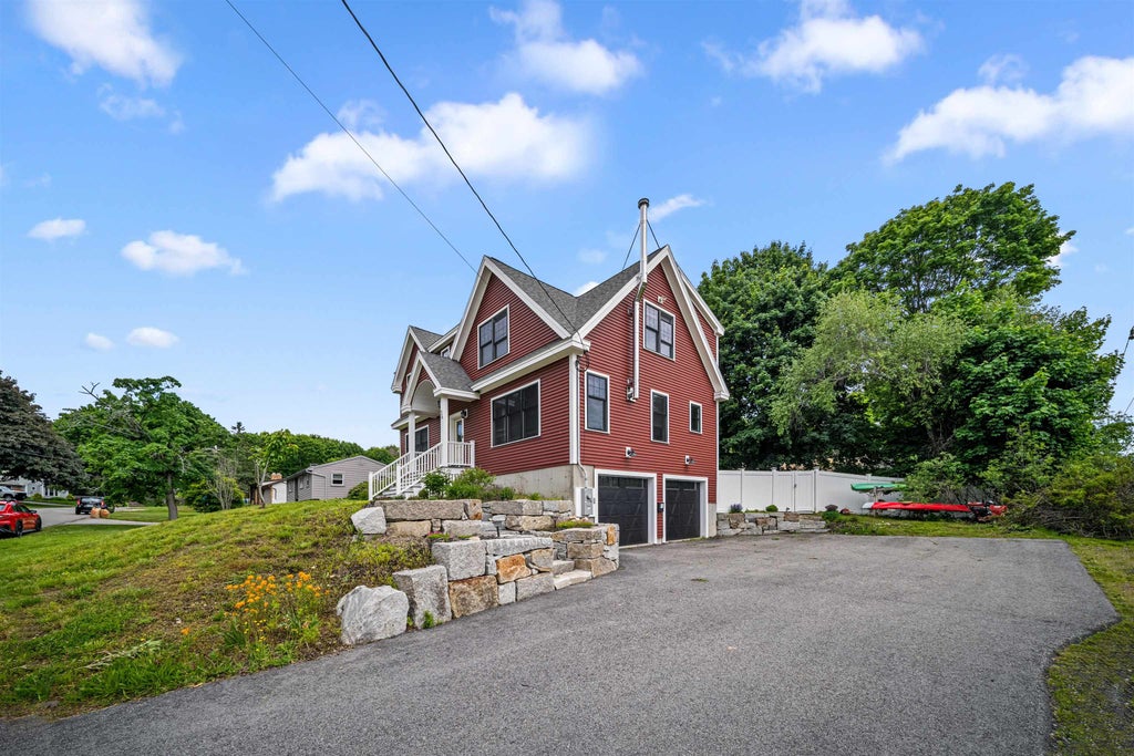 Photo of 36 Ruby Road, Portsmouth, NH 03801 (MLS # 5092505)