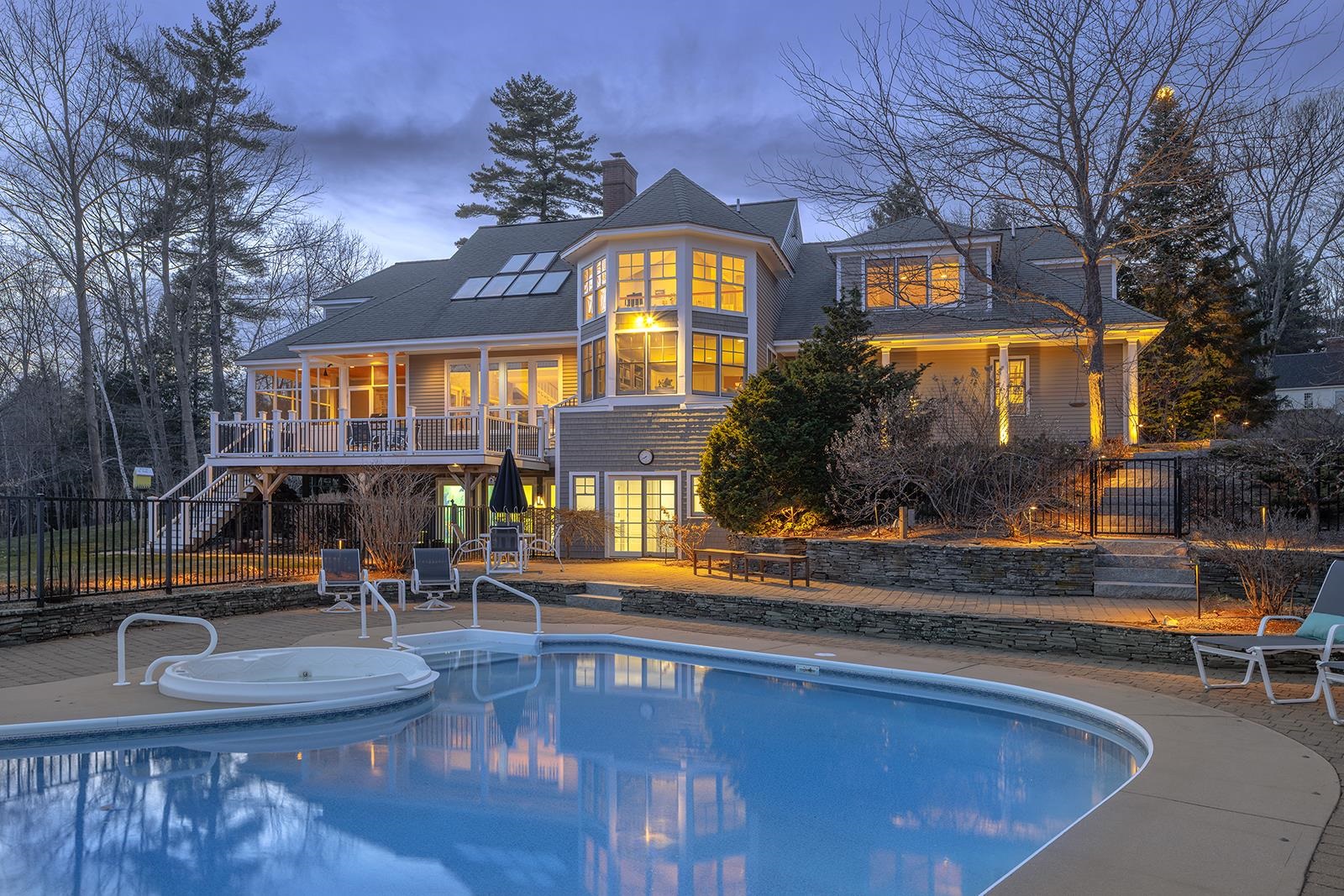 6 Chester Drive
