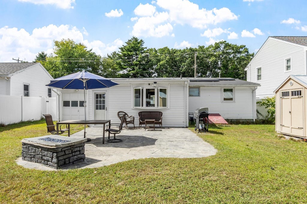 Photo of 28 Houde Street, Nashua, NH 03060 (MLS # 5107798)