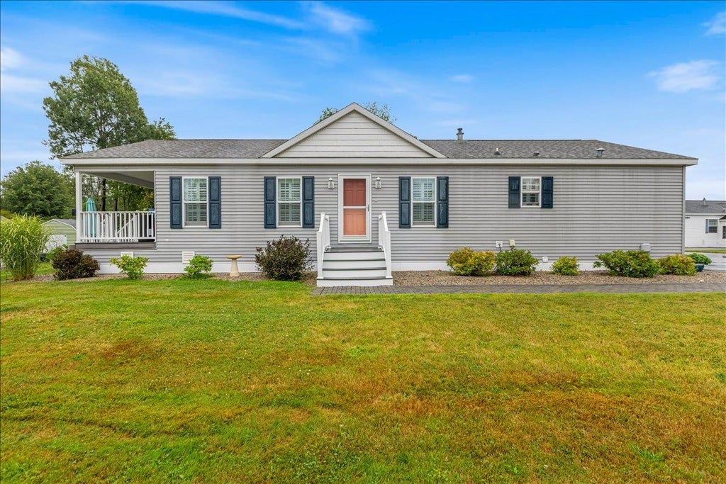 Photo of 214 Mackerel Avenue, Portsmouth, NH 03801 (MLS # 5101926)