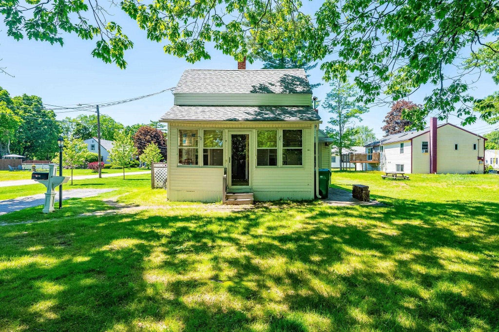 Photo of 1 Stewart Court, Rochester, NH 03867 (MLS # 5092742)