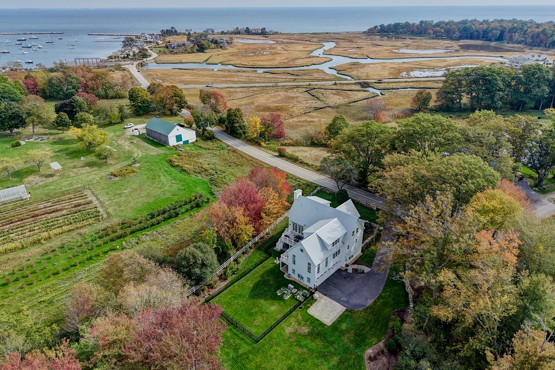 271 Harbor Road
