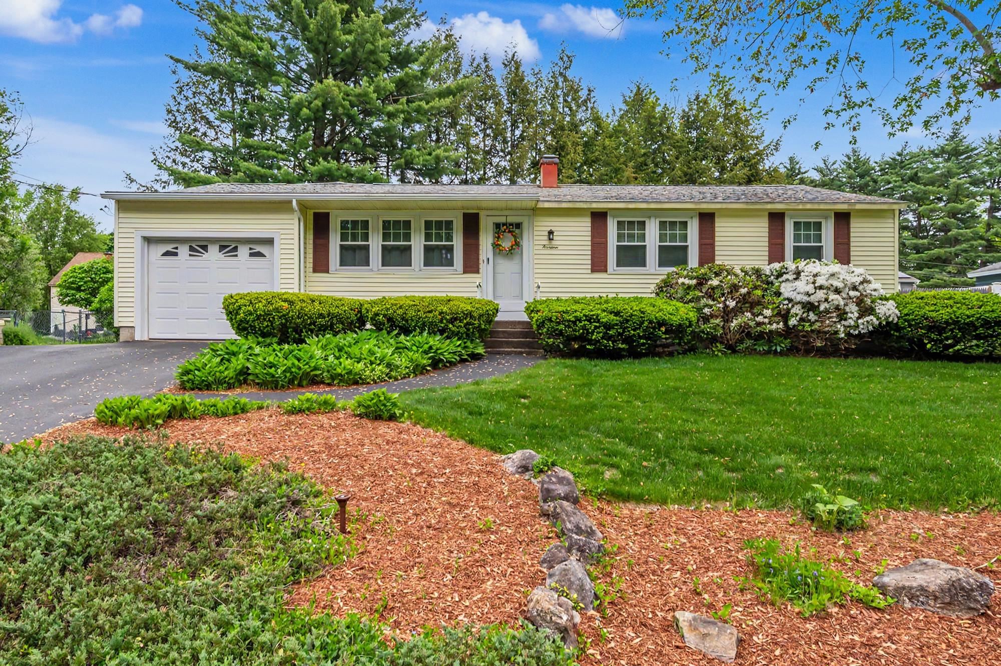 14 Upstone Drive