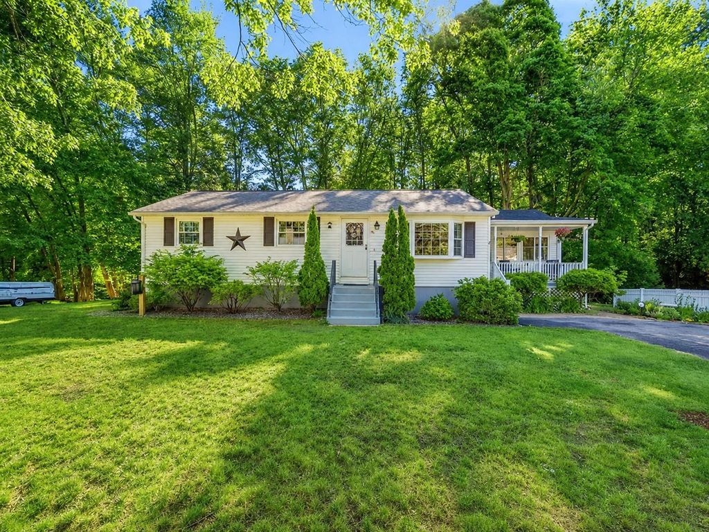 Photo of 85 Belmont Drive, Merrimack, NH 03054 (MLS # 5093710)