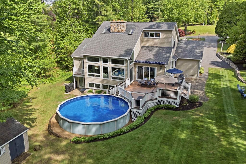 Photo of 56 Corinthian Drive, Salem, NH 03079 (MLS # 5090425)