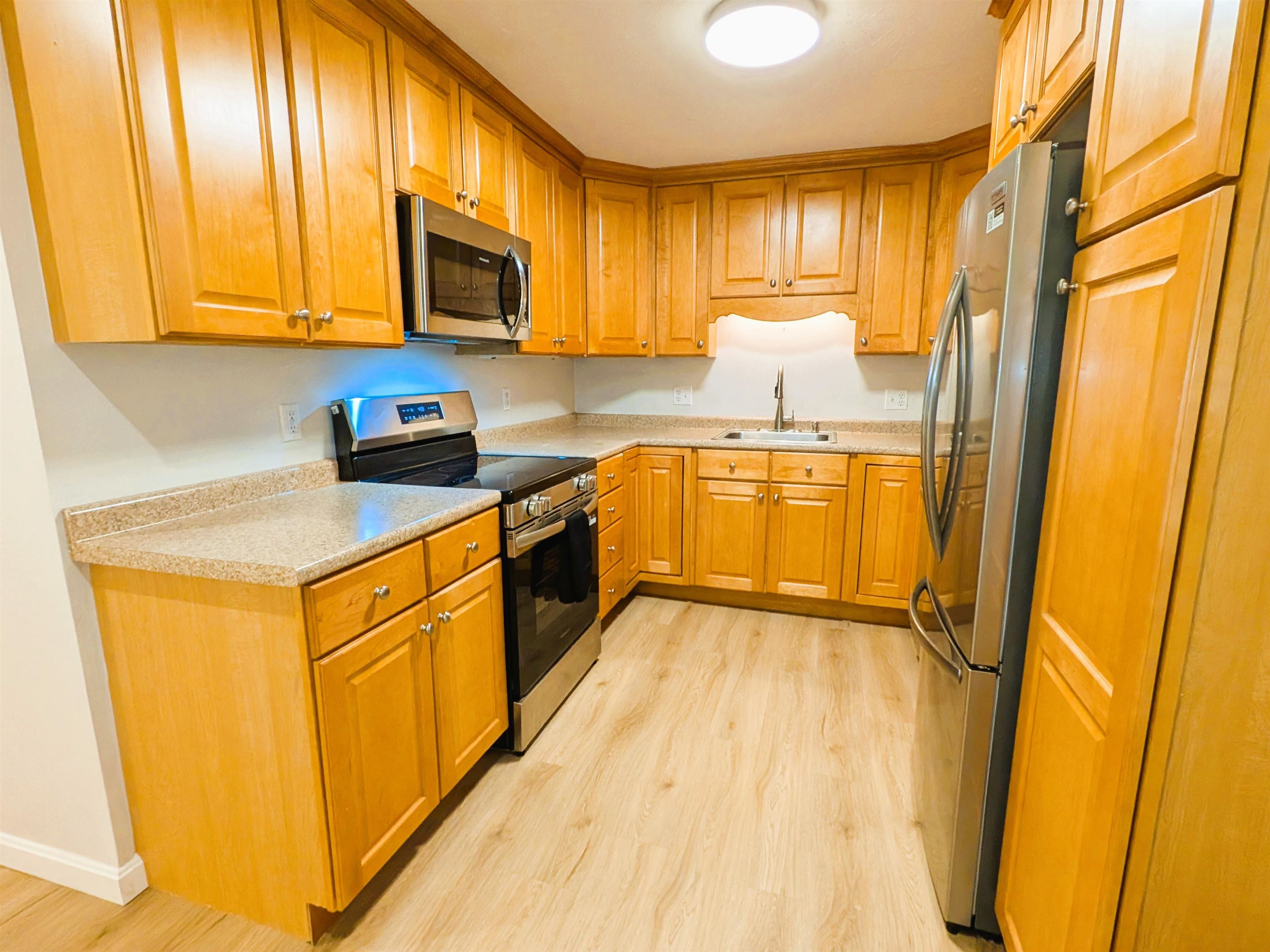 307B Amherst Street 125