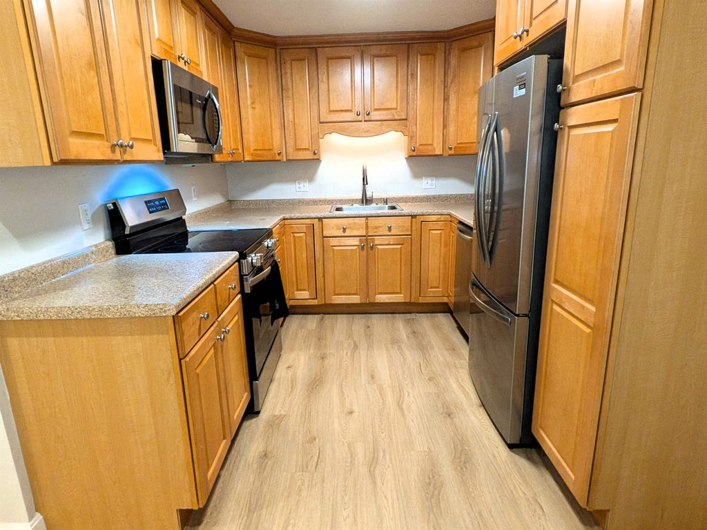 Photo of 307 Amherst Street #125, Nashua, NH 03063 (MLS # 5114416)