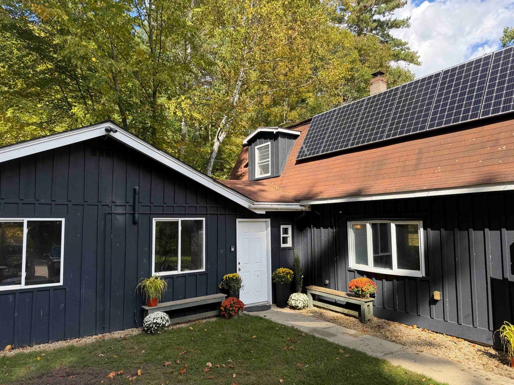 Photo of 104 Mountain Road, Nottingham, NH 03290 (MLS # 5113443)