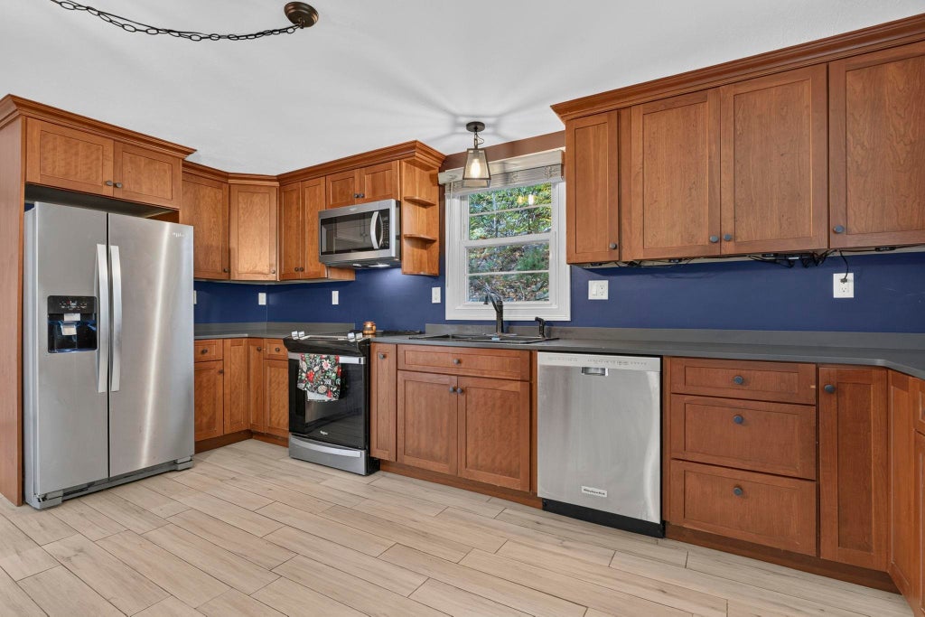 Photo of 104 Mountain Road, Nottingham, NH 03290 (MLS # 5113443)