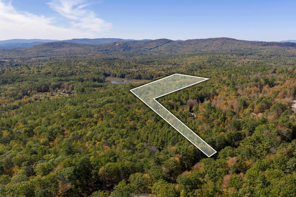 Photo of 3 Winona Road, Meredith, NH 03253 (MLS # 5093690)