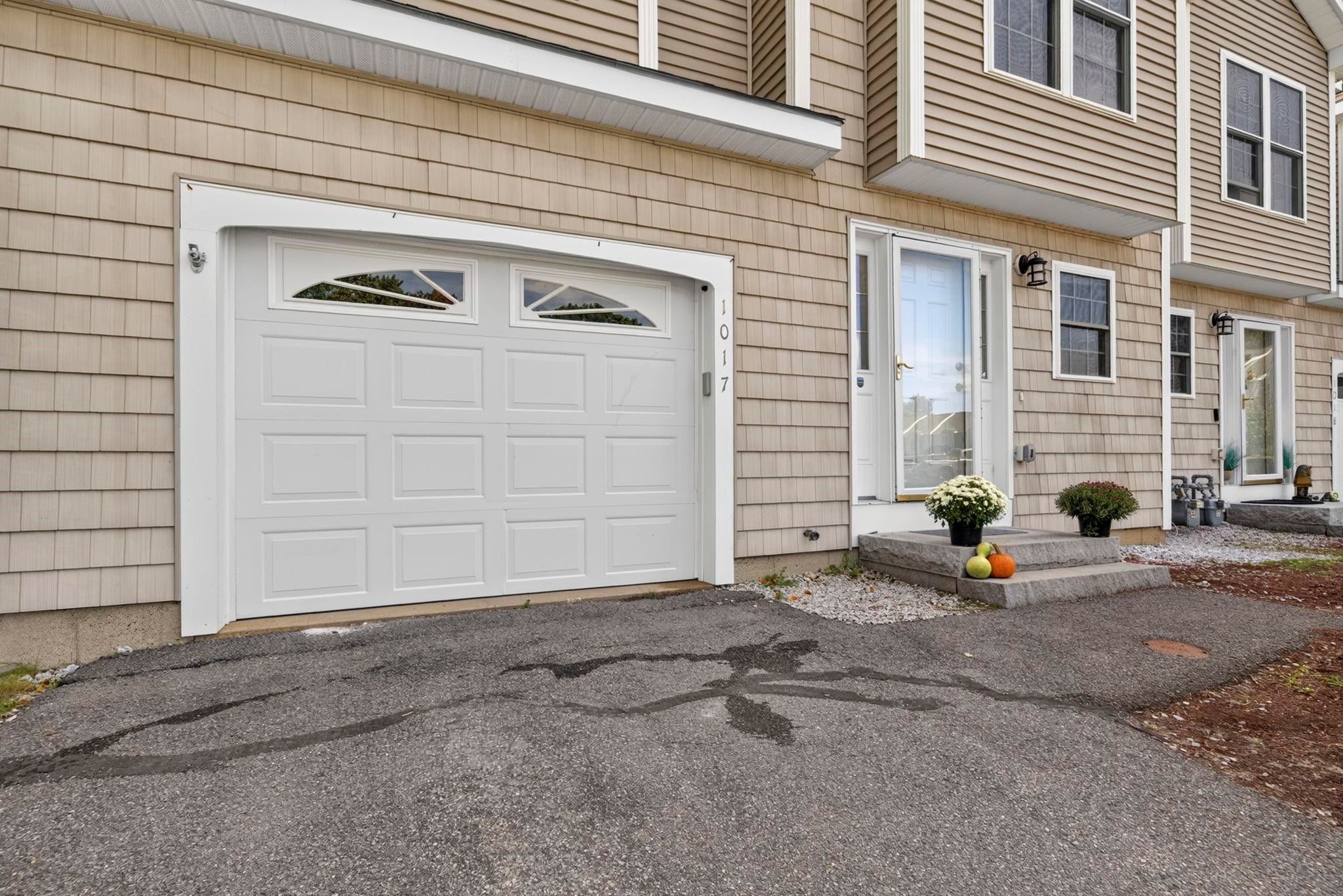 1465 Hooksett Road 1017