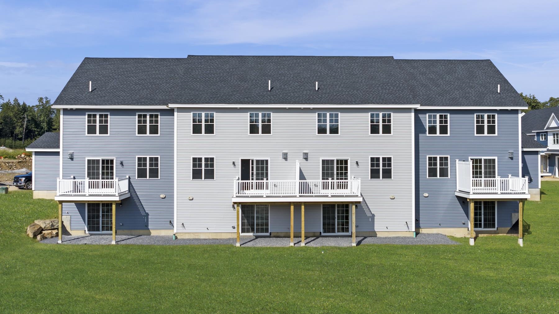 75 Crestview Way