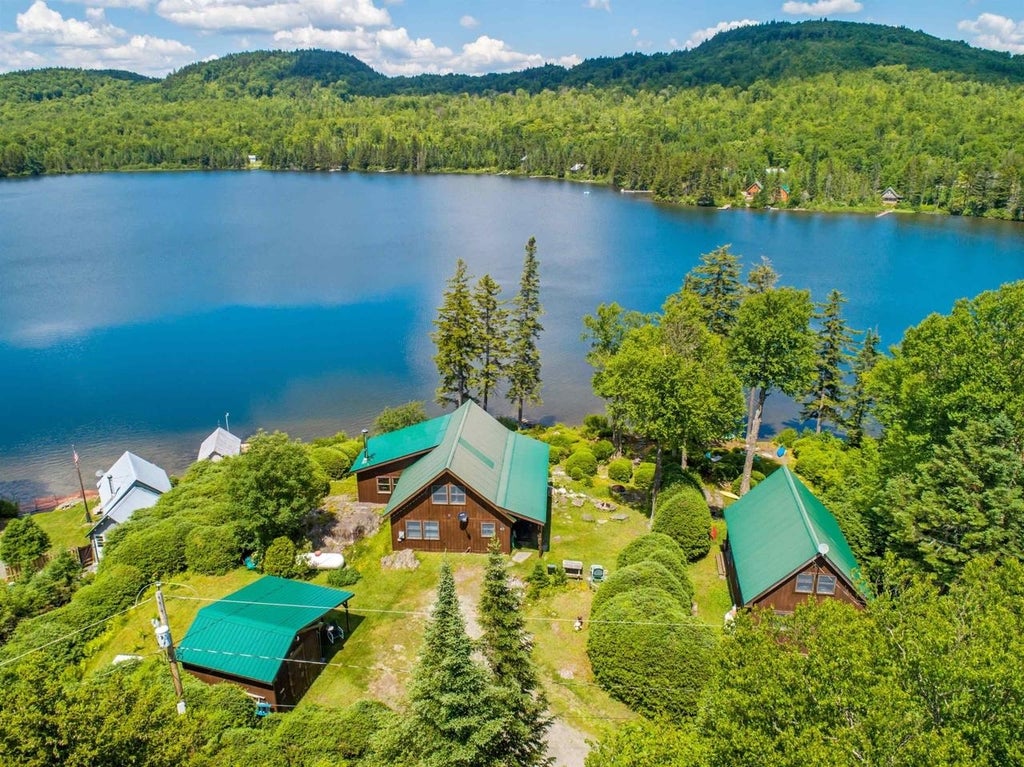 Photo of 26 Cozzie Lane, Pittsburg, NH 03592 (MLS # 5110638)