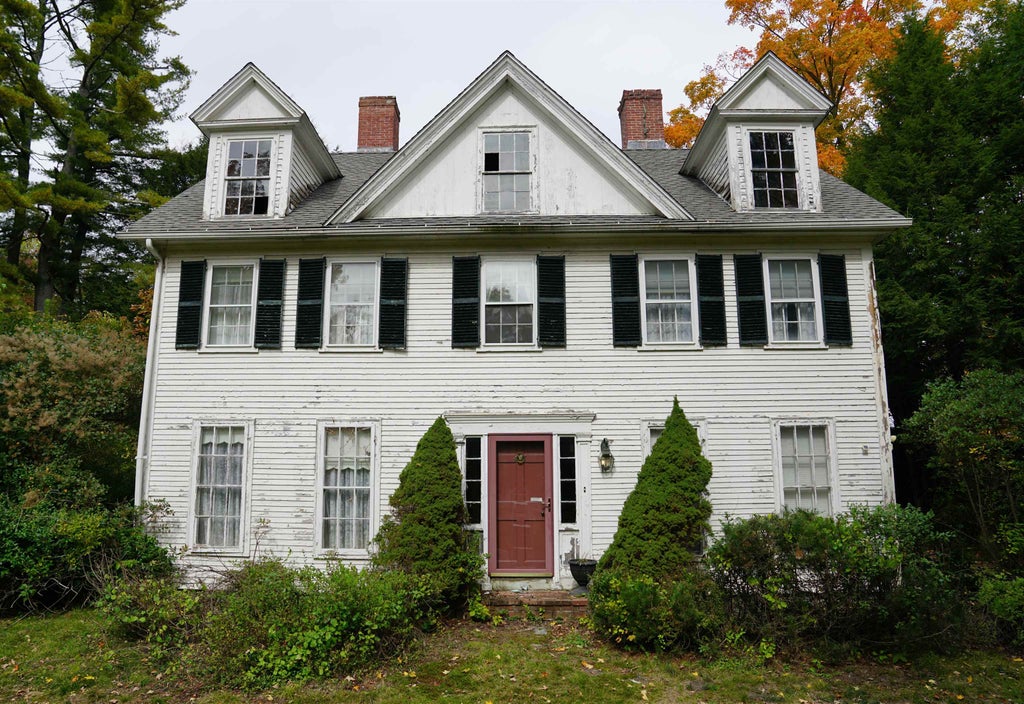 Photo of 5 Old Jaffrey Road, Peterborough, NH 03458 (MLS # 5107283)