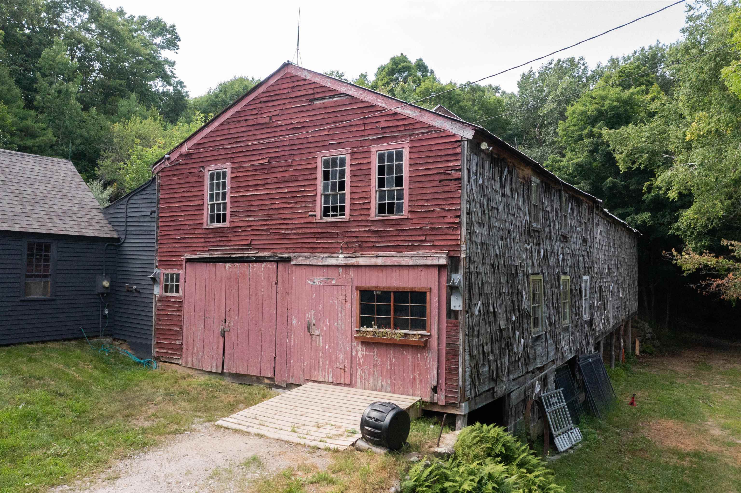 301 Tiffany Hill Road