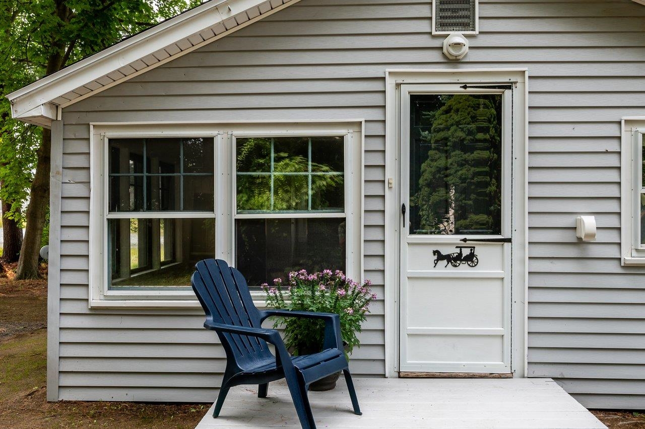348 Dover Point Road
