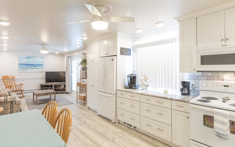 Photo of 68 Kings Highway #3, Hampton, NH 03842 (MLS # 5111925)