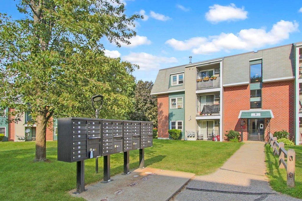 Photo of 3 New Haven Drive #G205, Nashua, NH 03063 (MLS # 5100962)