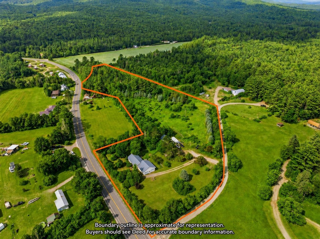 Photo of 11 Mountain View Road, Stratford, NH 03590 (MLS # 5099658)