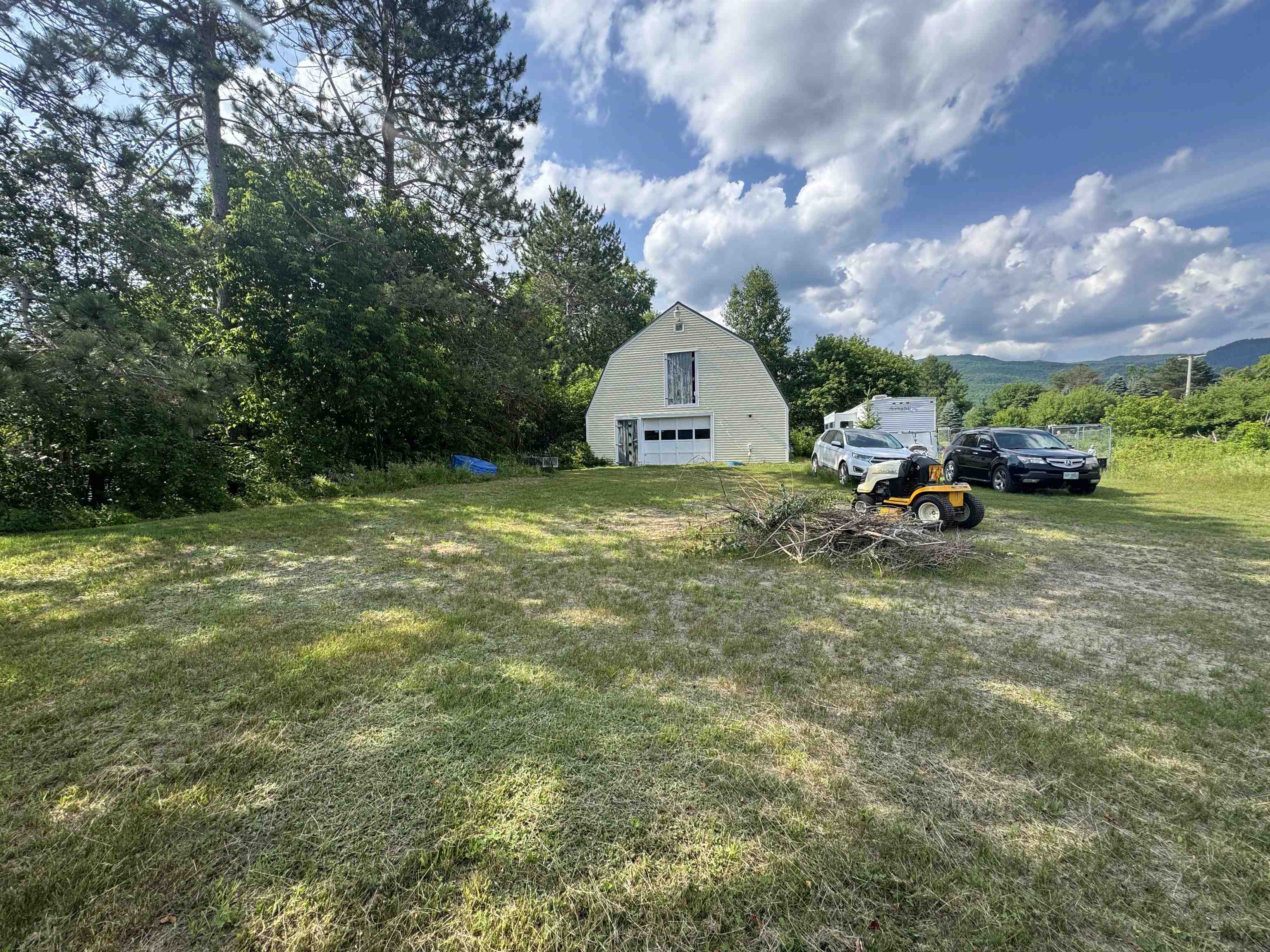 11 Mountain View Road